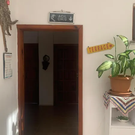 Kristal Bed and Breakfast
